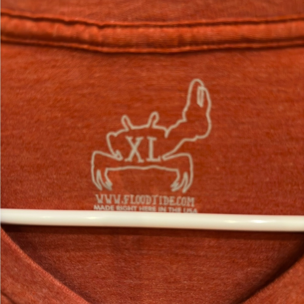 NWOT Flood Tide T Shirt - Picture 3 of 4